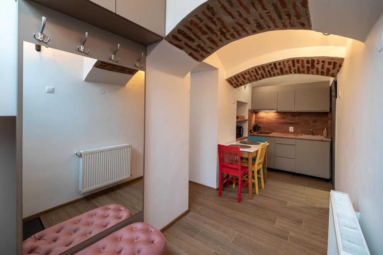 Apartment Green Сибиу Экстерьер фото